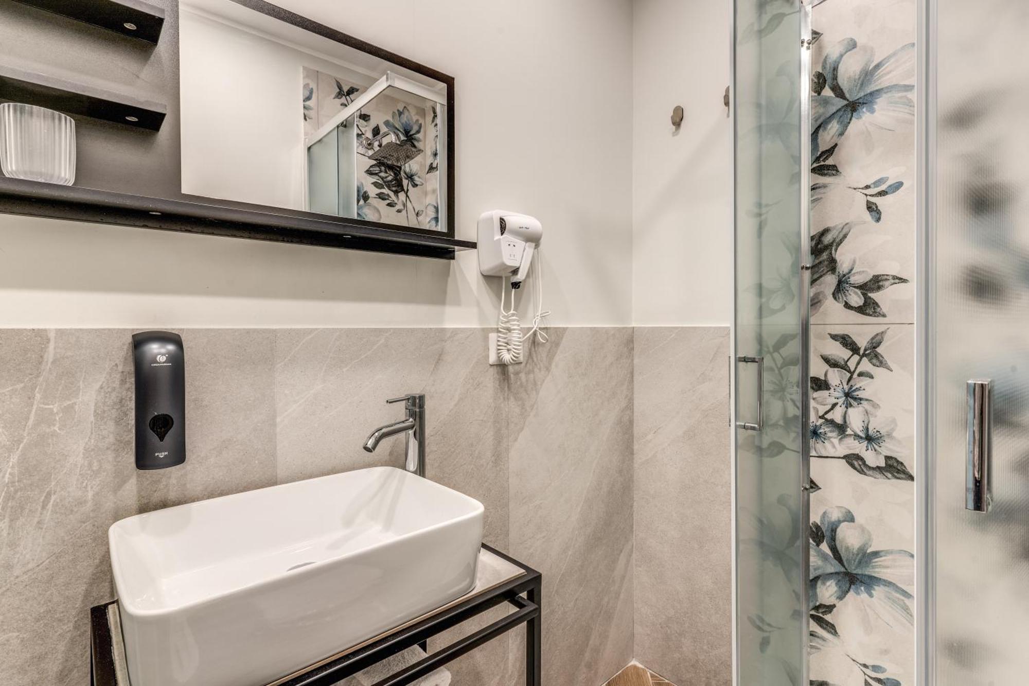 Gravina8 - Rooms In Napoli Dış mekan fotoğraf